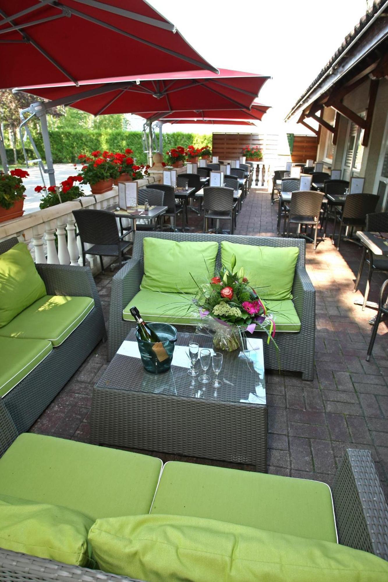 Hotel Logis Bagatelle - 51530 Dizy Exteriér fotografie